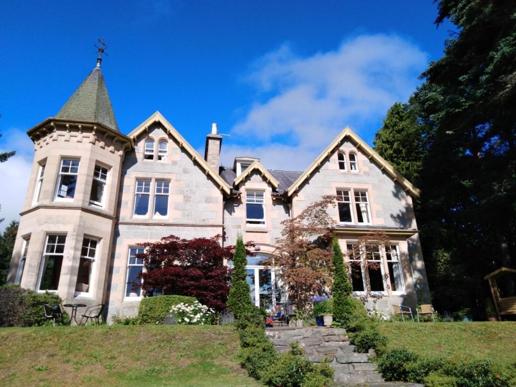 Tigh Na Sgiath Country House Hotel Grantown-on-Spey Esterno foto